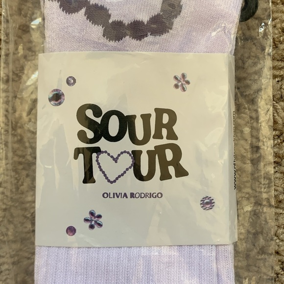 olivia rodrigo “sour tour” socks - Picture 8 of 9